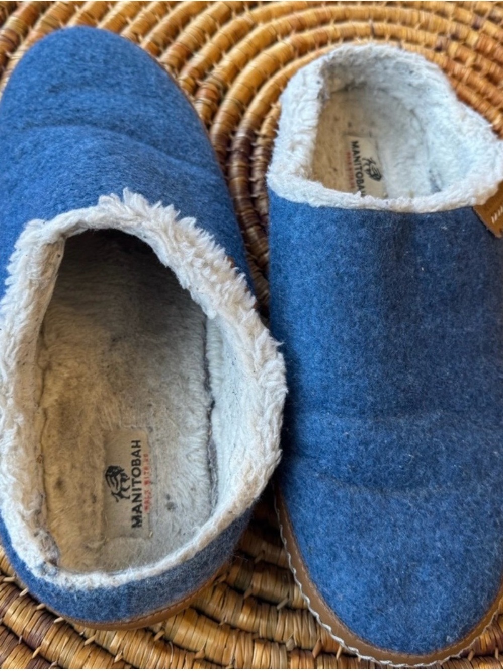 Manitobah | Women’s Denim Blue Slippers with Cozy Faux Shearling Lining - Picture 3 of 5